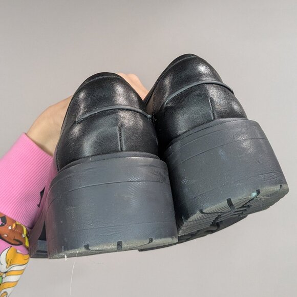 Shoedazzle Meet Ya There Chunky Loafer with Chains Black Size 39 Size 8 - Picture 3 of 4